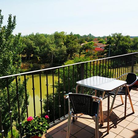 Hotel Puerta Del Arco Tudela de Duero Екстер'єр фото