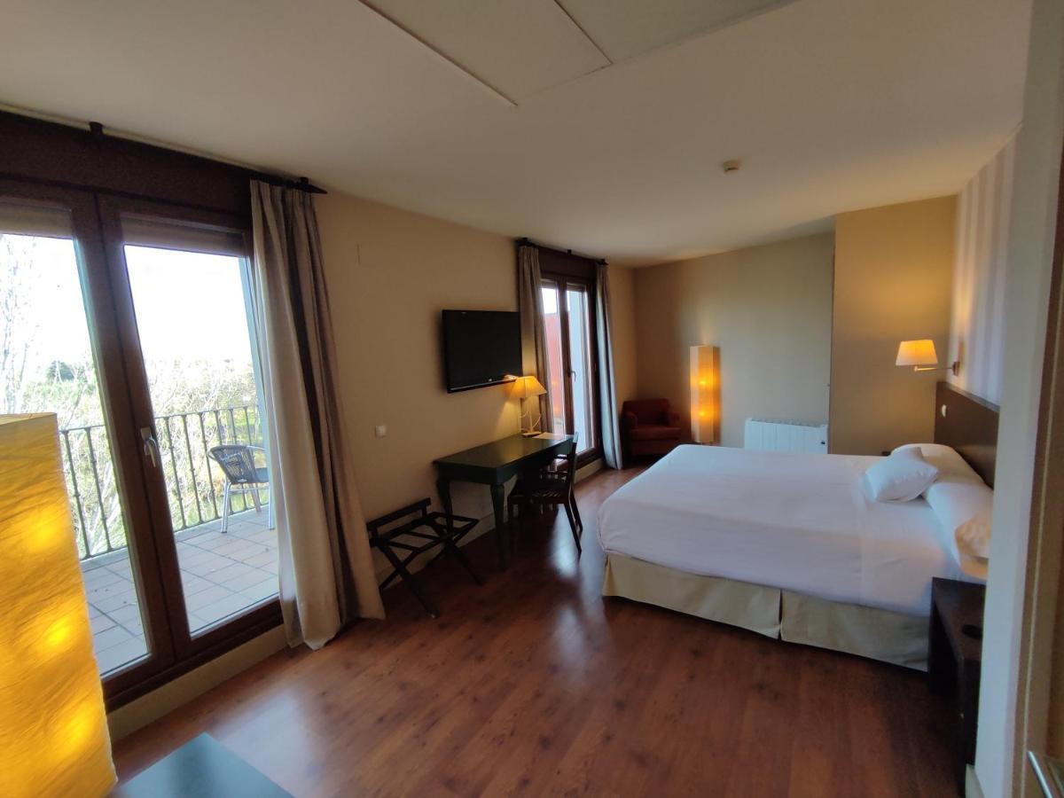 Hotel Puerta Del Arco Tudela de Duero Екстер'єр фото