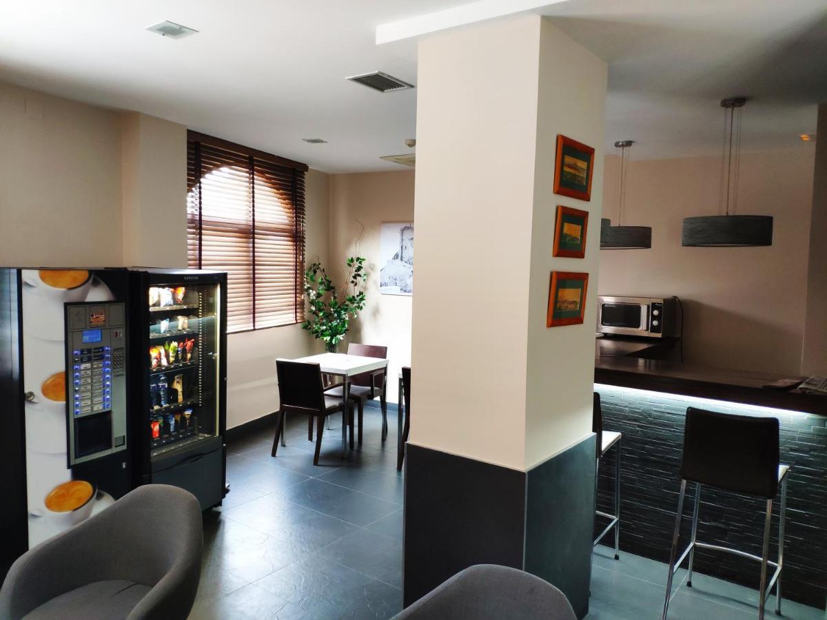 Hotel Puerta Del Arco Tudela de Duero Екстер'єр фото